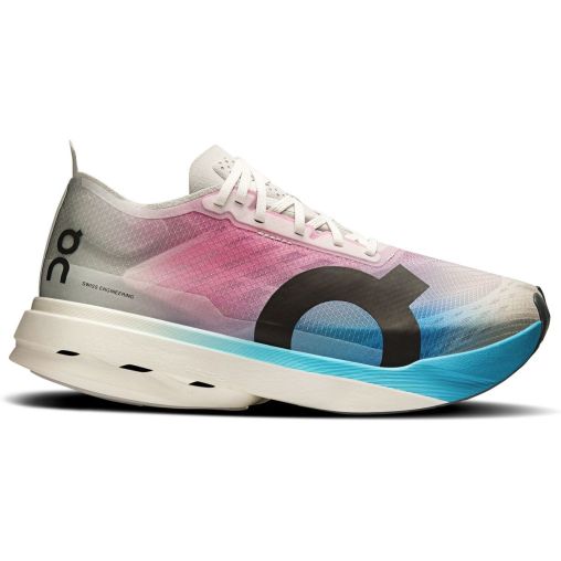 On Cloudboom Strike Damen Laufschuhe, weiß, Größe 40 ½