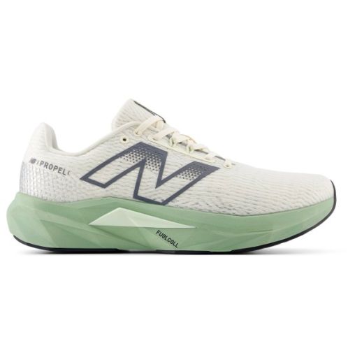 New Balance - FuelCell Propel V5 - Runningschuhe Gr 42 beige